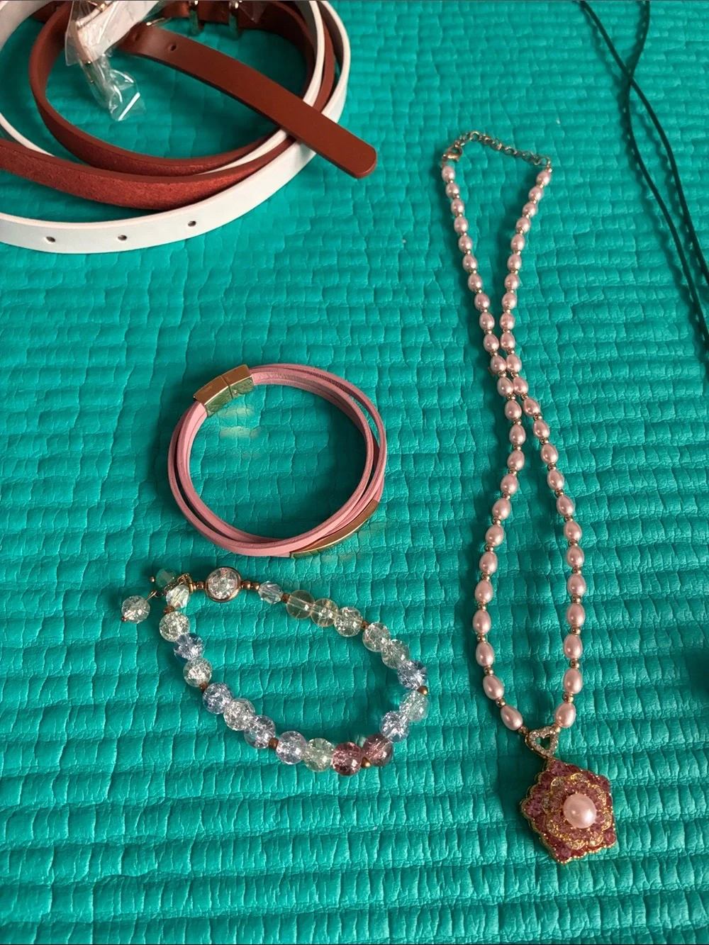 Mixed Women’s Jewelry Bundle – $10